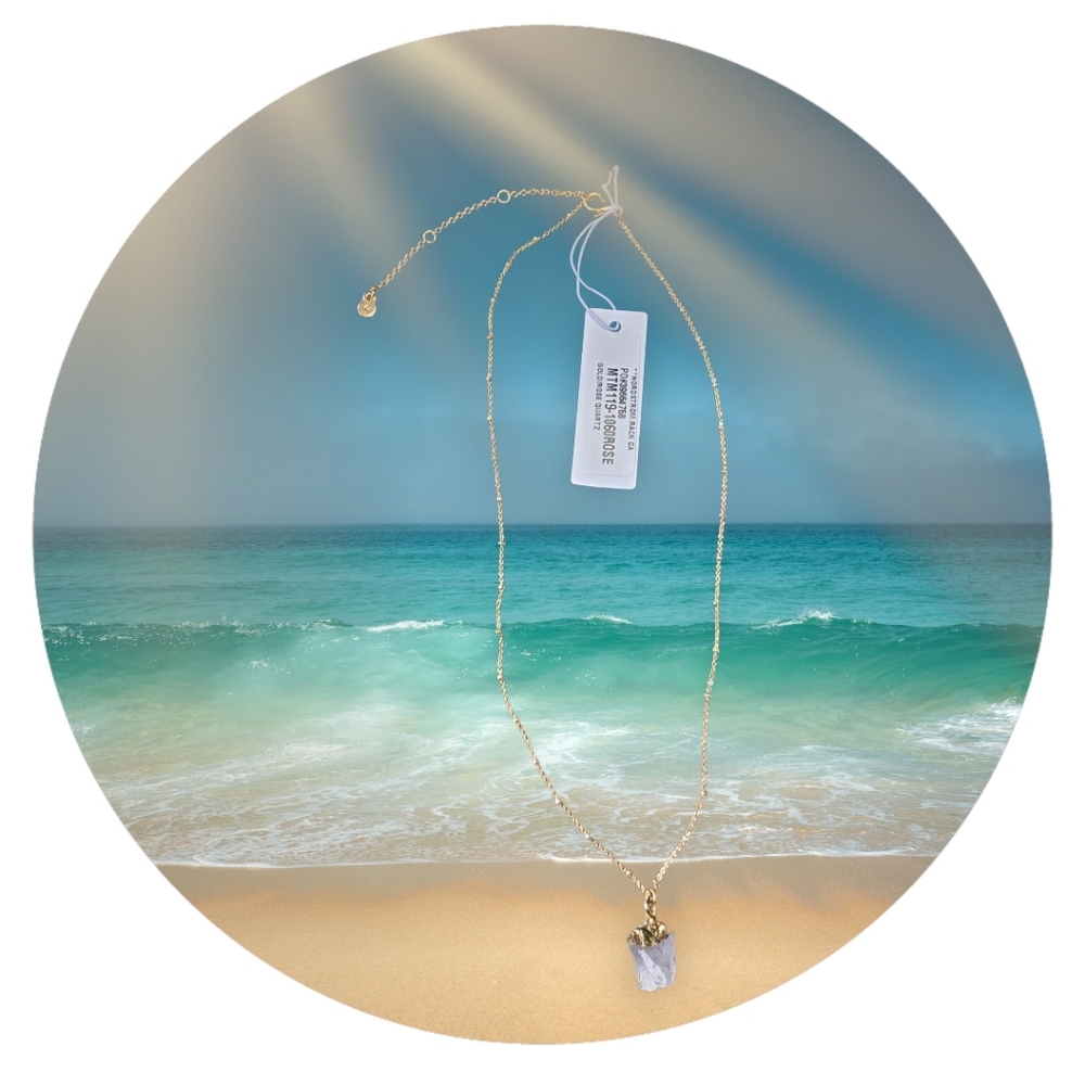 Elegant Gold Necklace with Rose Quartz Pendant